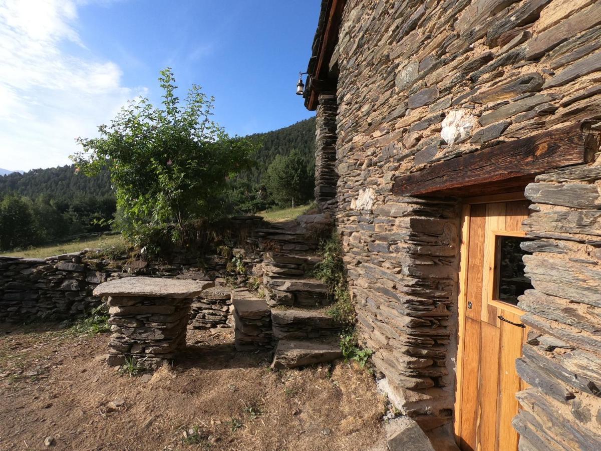 ホテル Bordes Pirineu, Costuix Areu エクステリア 写真