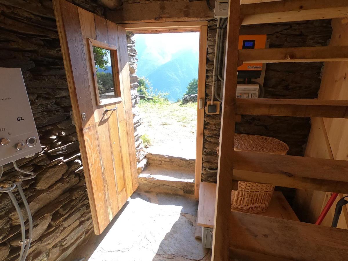 ホテル Bordes Pirineu, Costuix Areu エクステリア 写真